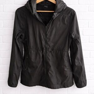 H&M Black Hooded Windbreaker Jacket Women’s Size L Lightweight Rain Jacket
